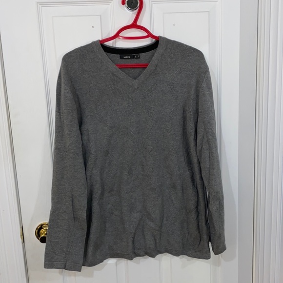 Long sleeve shirt (sweatshirt) - Picture 1 of 2
